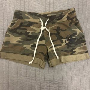 Camo comfy shorts